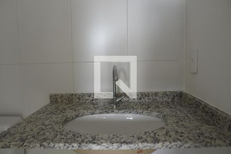 Banheiro de kitnet/studio à venda com 1 quarto, 26m² em Jardim Paulista, São Paulo