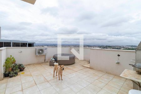 Apartamento à venda com 108m², 2 quartos e 1 vagaCobertura