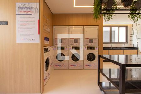 Apartamento à venda com 28m², 0 quarto e sem vagaÁrea comum - Lavanderia