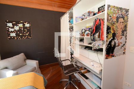 Casa à venda com 273m², 4 quartos e 2 vagasQuarto 2