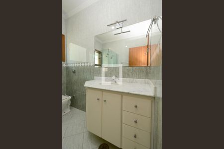 Casa à venda com 273m², 4 quartos e 2 vagasBanheiro