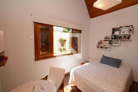 Casa à venda com 273m², 4 quartos e 2 vagasQuarto 3