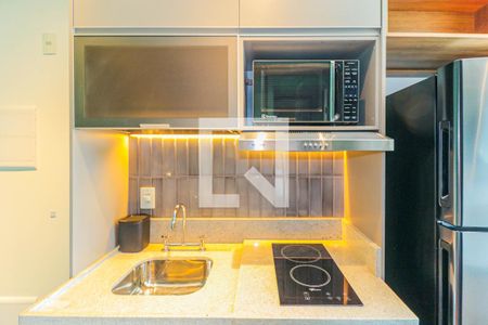 Studio para alugar com 25m², 1 quarto e sem vaga Studio para alugar com 25m², 1 quarto e sem vagaCozinha