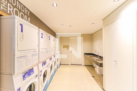 Studio para alugar com 25m², 1 quarto e sem vaga Studio para alugar com 25m², 1 quarto e sem vagaÁrea comum - Lavanderia