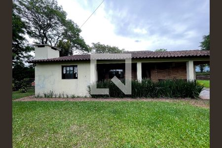 Casa à venda com 200m², 3 quartos e 2 vagasÁrea comum