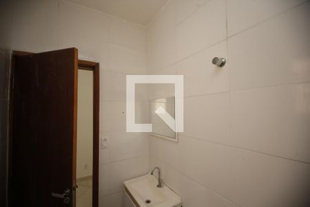 Banheiro Suíte 1 de casa para alugar com 2 quartos, 70m² em Jardim Sapopemba, São Paulo