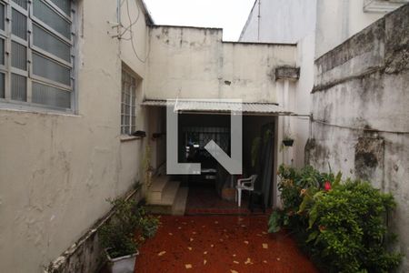 Casa à venda com 240m², 2 quartos e 4 vagasQuintal