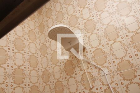 Casa à venda com 240m², 2 quartos e 4 vagasBanheiro