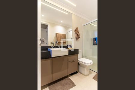 Apartamento à venda com 104m², 3 quartos e 2 vagasBanheiro da Suíte 1