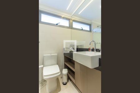 Apartamento à venda com 104m², 3 quartos e 2 vagasBanheiro da Suíte 3