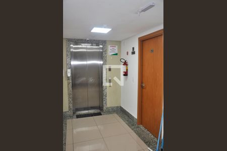 Apartamento à venda com 45m², 2 quartos e 1 vagaHall de entrada