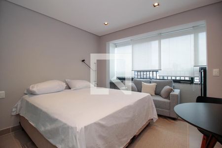 Sala/Quarto de kitnet/studio à venda com 1 quarto, 25m² em Pinheiros, São Paulo