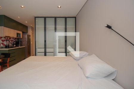 Sala/Quarto de kitnet/studio à venda com 1 quarto, 25m² em Pinheiros, São Paulo