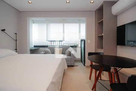 Sala/Quarto de kitnet/studio à venda com 1 quarto, 25m² em Pinheiros, São Paulo