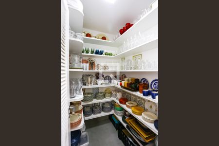 Casa à venda com 380m², 4 quartos e 4 vagasCozinha