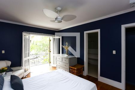 Casa à venda com 380m², 4 quartos e 4 vagassuíte 2