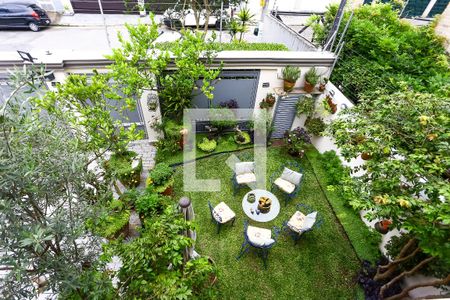 Casa à venda com 380m², 4 quartos e 4 vagassuíte 3 vista