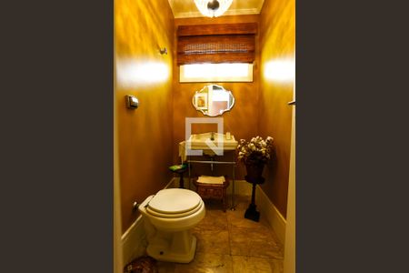 Lavabo de casa à venda com 4 quartos, 380m² em Vila Progredior, São Paulo