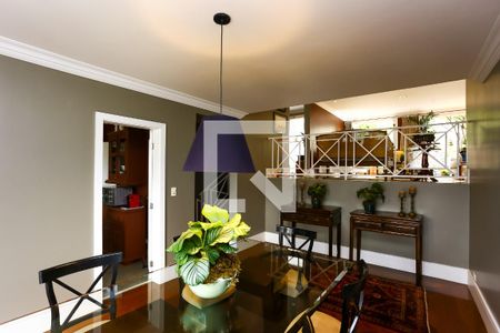 Casa à venda com 380m², 4 quartos e 4 vagasSala 2