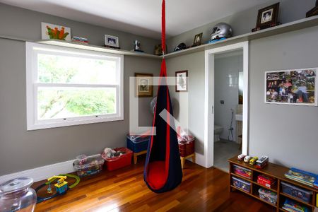 Casa à venda com 380m², 4 quartos e 4 vagasSuíte 1