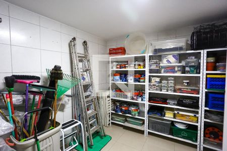 Casa à venda com 380m², 4 quartos e 4 vagasdepoisito