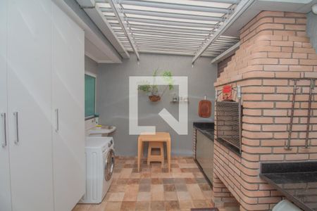 Casa à venda com 217m², 3 quartos e 4 vagasÁrea externa 