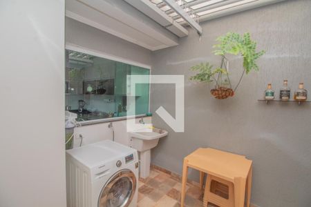 Casa à venda com 217m², 3 quartos e 4 vagasÁrea externa 