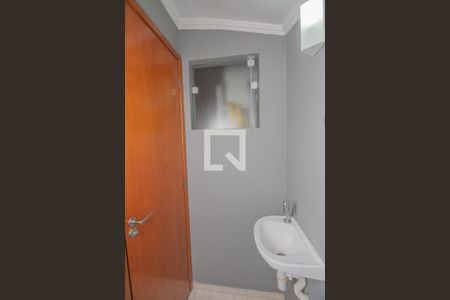 Casa à venda com 217m², 3 quartos e 4 vagasBanheiro de serviço