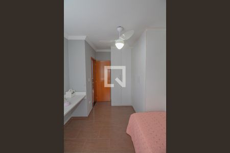 Casa à venda com 217m², 3 quartos e 4 vagasQuarto 3