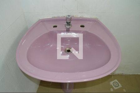 Casa para alugar com 145m², 2 quartos e sem vagaBanheiro