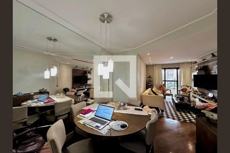 Apartamento à venda com 95m², 3 quartos e 2 vagas Apartamento à venda com 95m², 3 quartos e 2 vagasSala