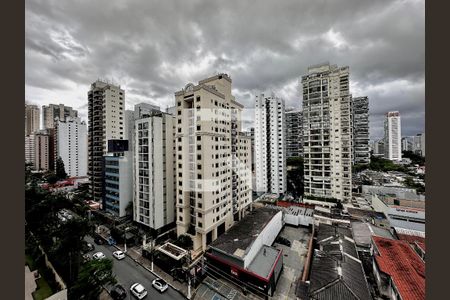 Apartamento à venda com 95m², 3 quartos e 2 vagas Apartamento à venda com 95m², 3 quartos e 2 vagasVista