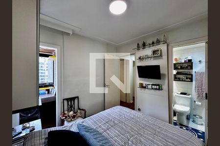 Apartamento à venda com 95m², 3 quartos e 2 vagas Apartamento à venda com 95m², 3 quartos e 2 vagasSuíte