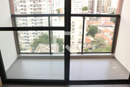 Varanda de kitnet/studio à venda com 1 quarto, 26m² em Pompeia, São Paulo