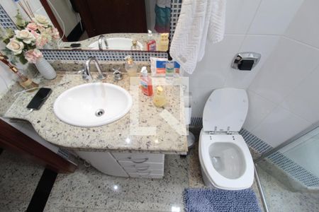 Apartamento à venda com 182m², 4 quartos e 2 vagasBanheiro Social