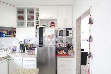 Apartamento à venda com 182m², 4 quartos e 2 vagasCozinha