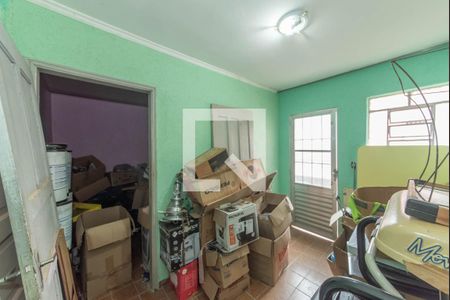 Casa à venda com 150m², 2 quartos e 2 vagas Casa à venda com 150m², 2 quartos e 2 vagasEdícula