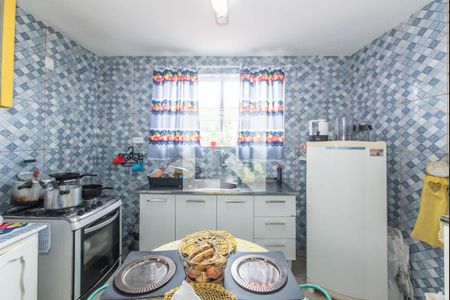 Casa à venda com 150m², 2 quartos e 2 vagas Casa à venda com 150m², 2 quartos e 2 vagasCozinha