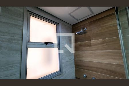 Apartamento à venda com 74m², 2 quartos e 1 vagaBanheiro da Suíte