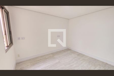 Apartamento à venda com 74m², 2 quartos e 1 vagaQuarto 2 - Suíte