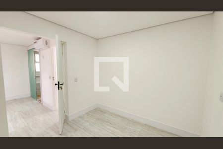Apartamento à venda com 74m², 2 quartos e 1 vagaCloset da suíte