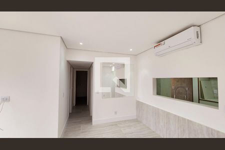 Sala de apartamento à venda com 2 quartos, 74m² em Retiro, Jundiaí