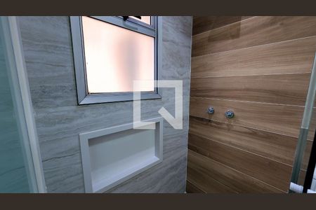 Apartamento à venda com 74m², 2 quartos e 1 vagaBanheiro da Suíte