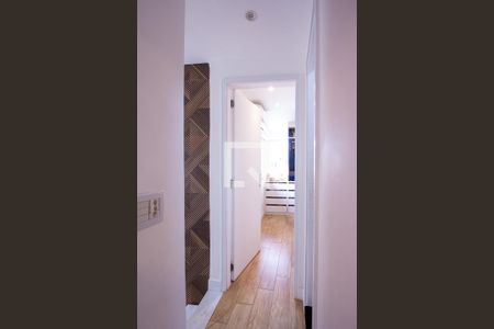 Apartamento à venda com 85m², 3 quartos e 2 vagasCorredor