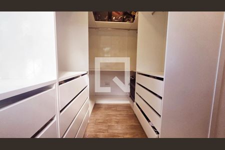 Apartamento à venda com 85m², 3 quartos e 2 vagasCloset