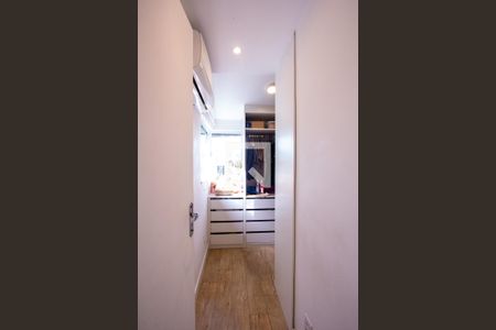Apartamento à venda com 85m², 3 quartos e 2 vagasCloset