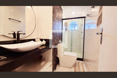 Apartamento à venda com 85m², 3 quartos e 2 vagasBanheiro da Suíte