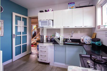 Apartamento à venda com 85m², 3 quartos e 2 vagasCozinha