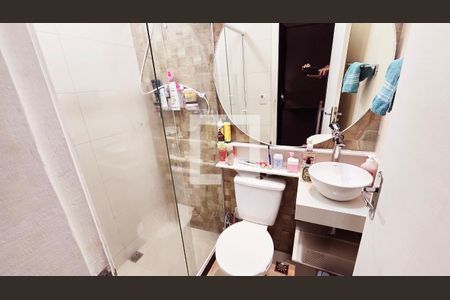 Apartamento à venda com 85m², 3 quartos e 2 vagasBanheiro Social