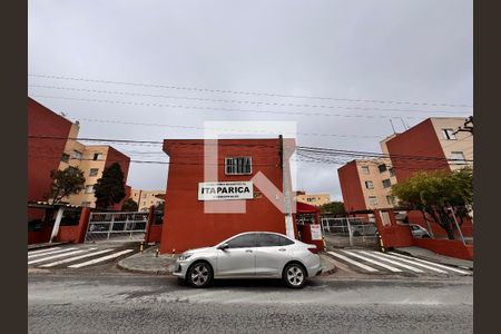 Apartamento para alugar com 51m², 2 quartos e 1 vaga Apartamento para alugar com 51m², 2 quartos e 1 vagaFachada